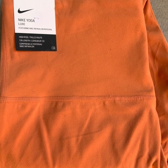 Nike Yoga Luxe Eylet High Rise 7/8 Leggings Orange Women's Large - Picture 7 of 9